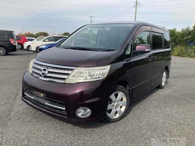 2010 Nissan Serena