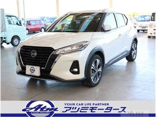 2022 Nissan KIX
