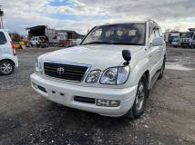 2000 Toyota Land Cruiser Cygnus
