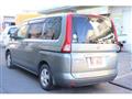 2009 Nissan Serena