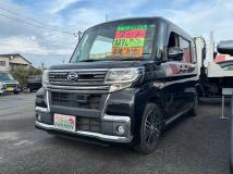 2016 Daihatsu Tanto Custom