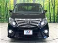 2013 Toyota Alphard