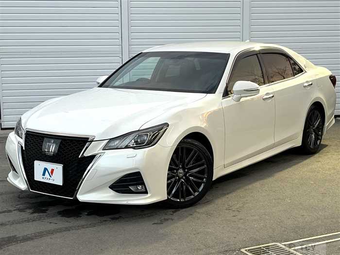 2015 Toyota Crown