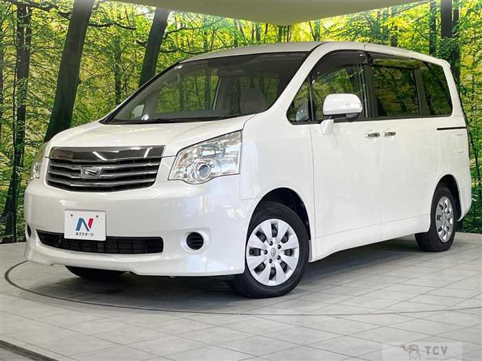2011 Toyota Noah