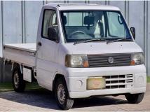2004 Nissan Clipper Truck