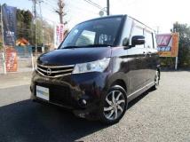 2012 Nissan ROOX
