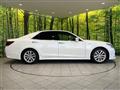 2014 Toyota Crown Hybrid