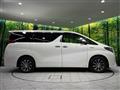 2015 Toyota Alphard Hybrid