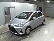 2017 Toyota Vitz