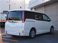 2015 Toyota Noah