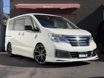 2015 Nissan Serena