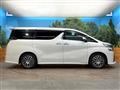 2017 Toyota Vellfire
