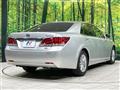 2013 Toyota Crown Hybrid