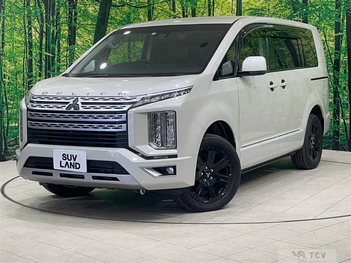 2020 Mitsubishi Delica D5