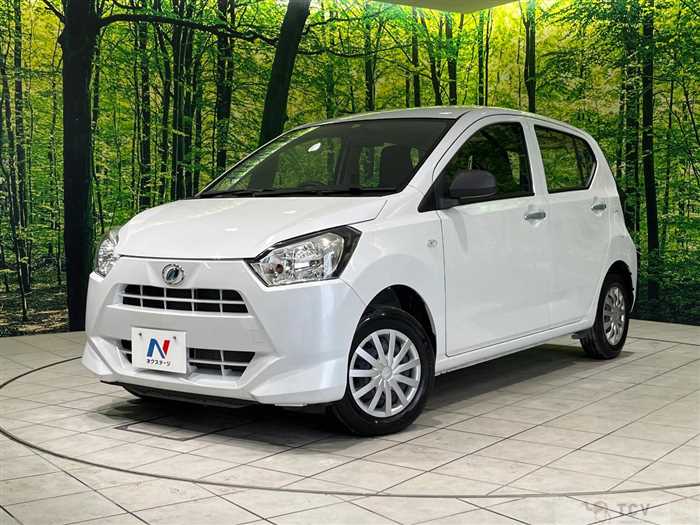 2022 Daihatsu Mira Es
