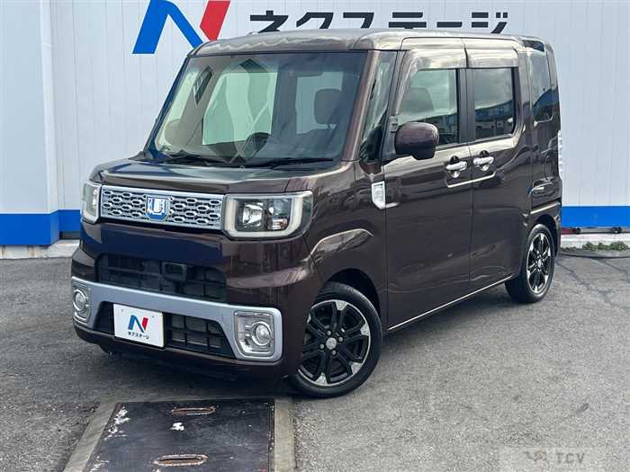 2014 Daihatsu WAKE
