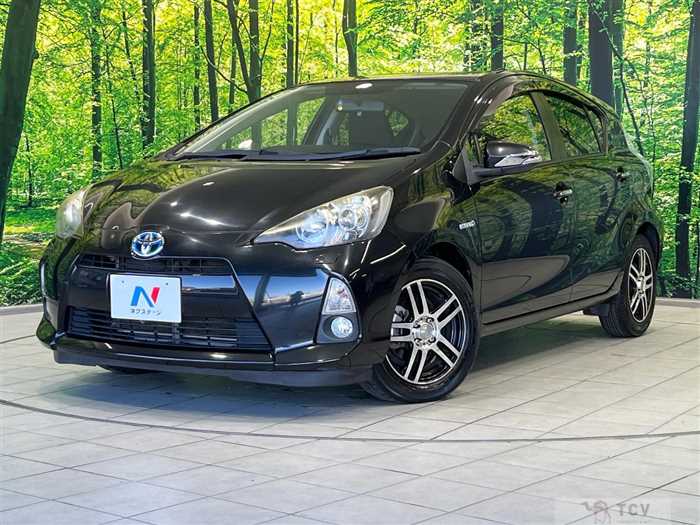 2012 Toyota AQUA