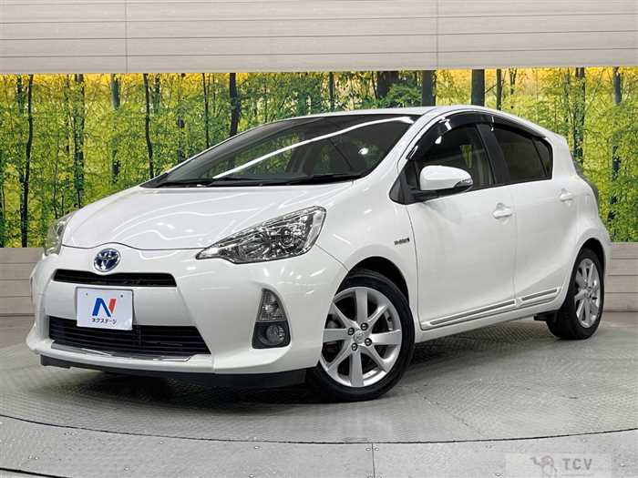 2012 Toyota AQUA
