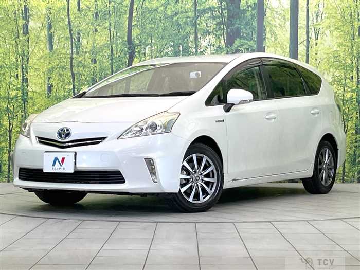 2014 Toyota PRIUS α