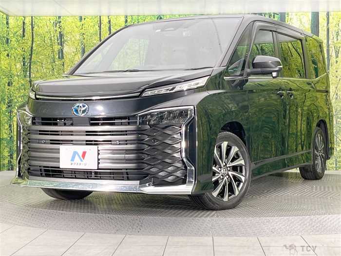 2022 Toyota Voxy