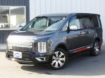 2022 Mitsubishi Delica D5