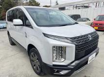 2022 Mitsubishi Delica D5