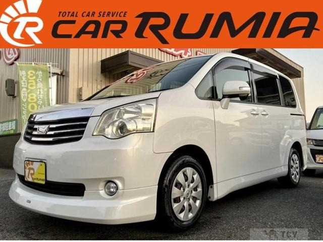 2010 Toyota Noah