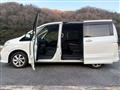 2011 Nissan Serena