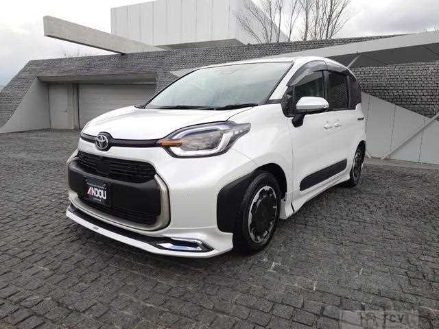 2025 Toyota Sienta