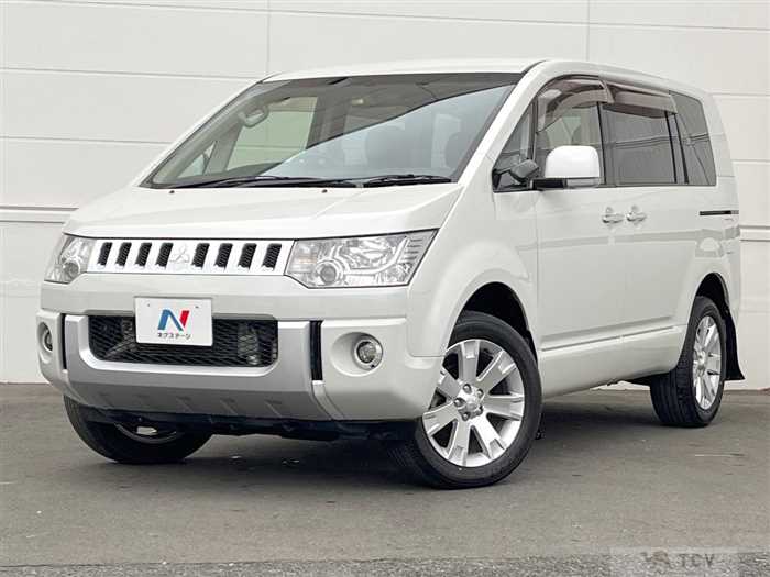 2015 Mitsubishi Delica D5