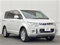 2015 Mitsubishi Delica D5