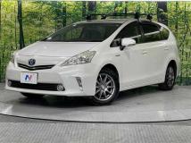 2013 Toyota PRIUS α