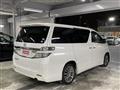 2013 Toyota Vellfire