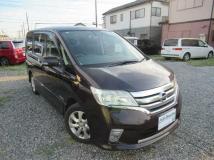 2013 Nissan Serena
