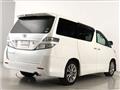 2011 Toyota Vellfire