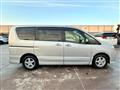 2013 Nissan Serena