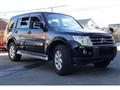 2009 Mitsubishi Pajero