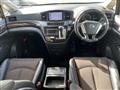 2013 Nissan Elgrand