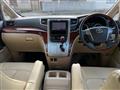 2010 Toyota Alphard G