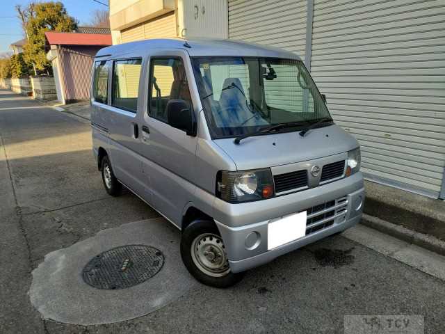 2011 Nissan Clipper Van