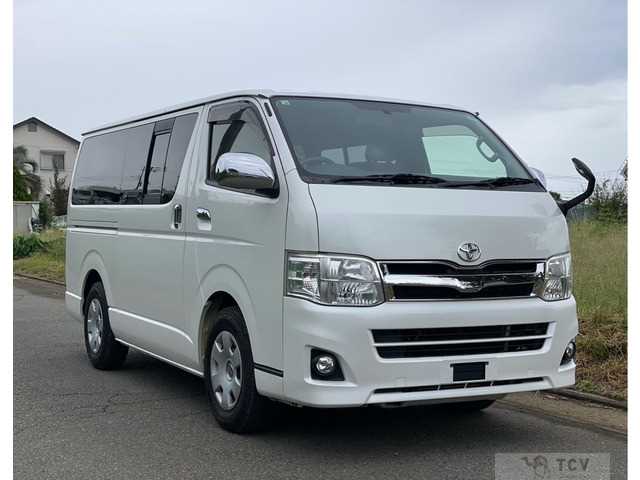 2010 Toyota Hiace Van