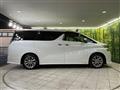 2017 Toyota Vellfire