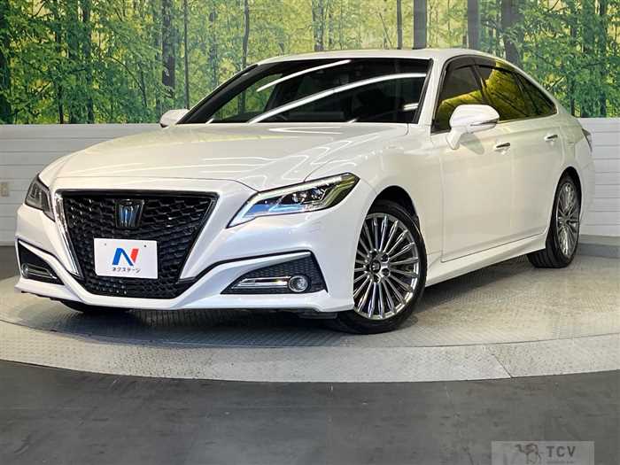 2021 Toyota Crown Hybrid