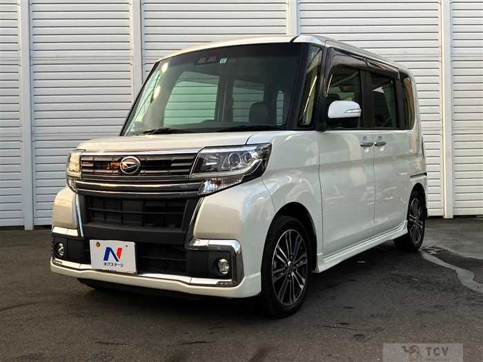 2017 Daihatsu Tanto