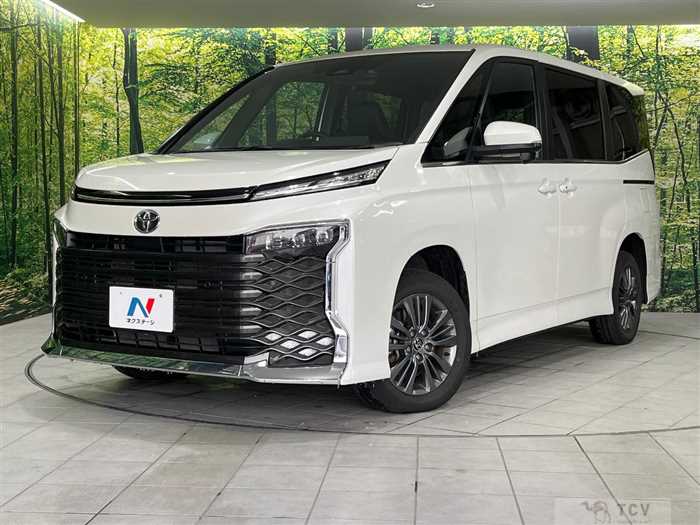 2025 Toyota Voxy
