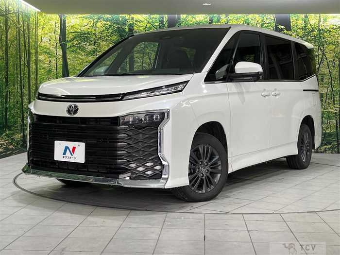 2025 Toyota Voxy