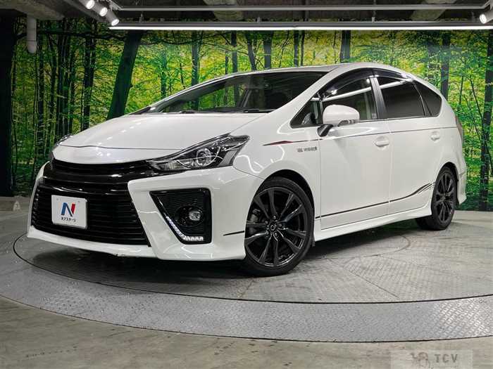 2015 Toyota PRIUS α