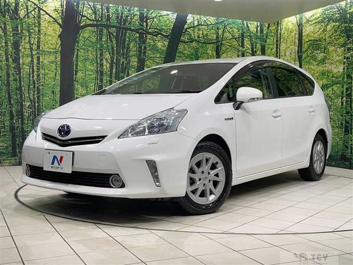 2011 Toyota PRIUS α