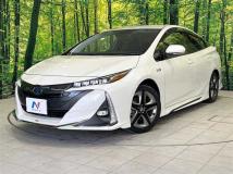2020 Toyota Prius PHV