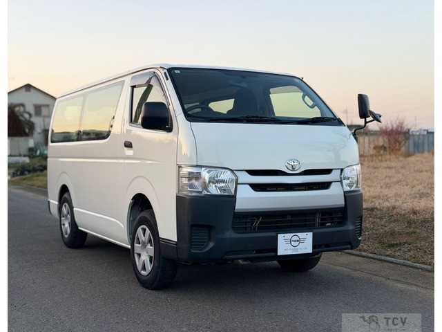2015 Toyota Hiace Van